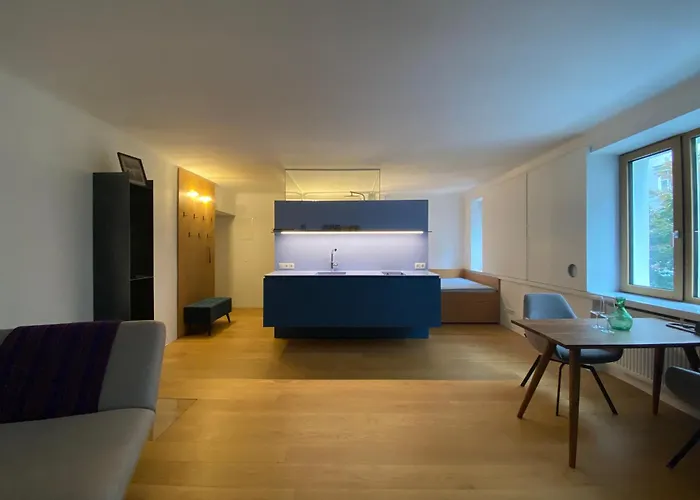 Designer Naehe Oper Naschmarkt Apartment Vienna